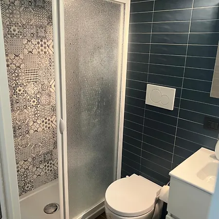 Graziano's House Vacanze 公寓 *